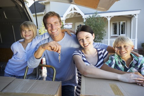 Careful loading and packing support for a local house move